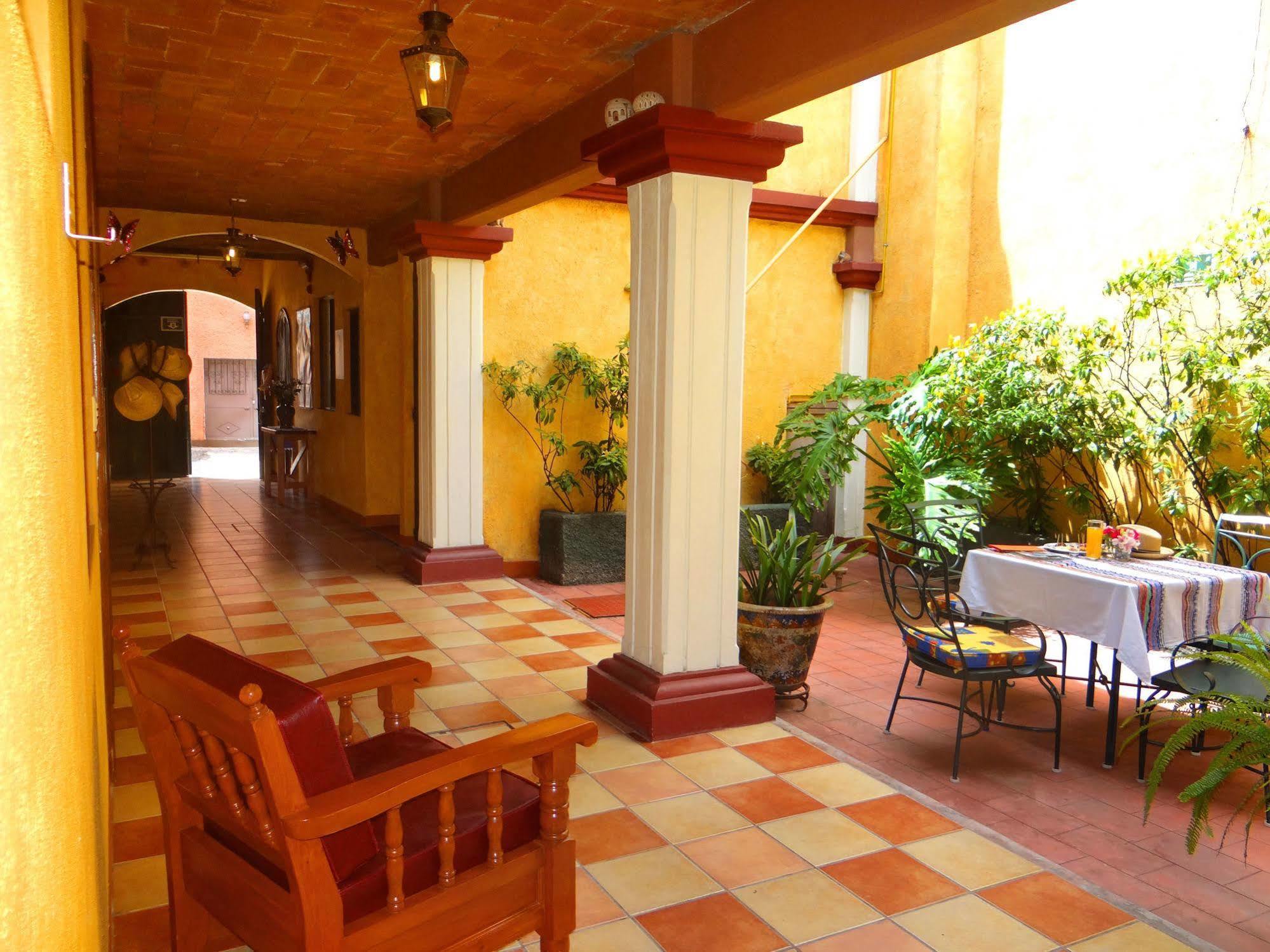 Casa Lidia Hotel Oaxaca ภายนอก รูปภาพ