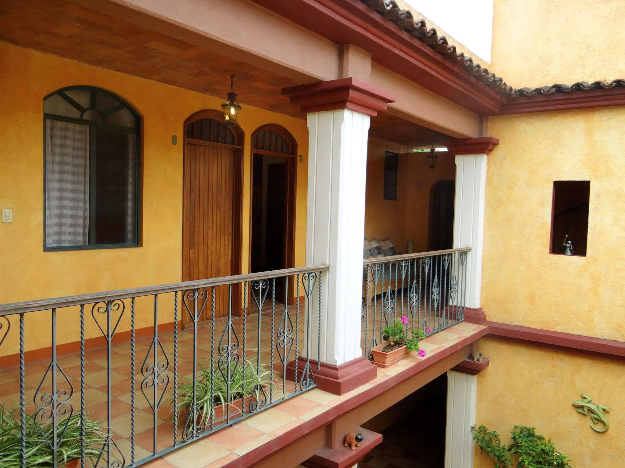 Casa Lidia Hotel Oaxaca ภายนอก รูปภาพ