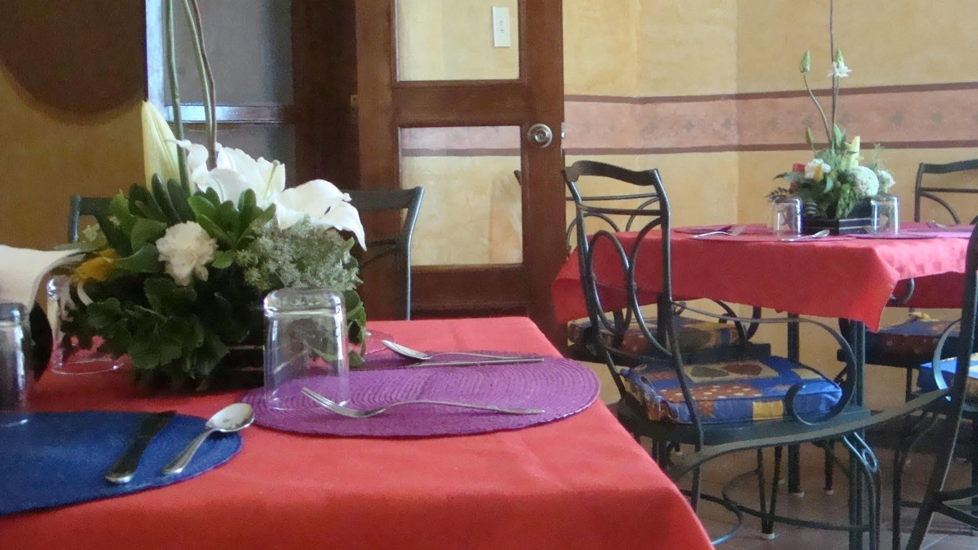 Casa Lidia Hotel Oaxaca ภายนอก รูปภาพ