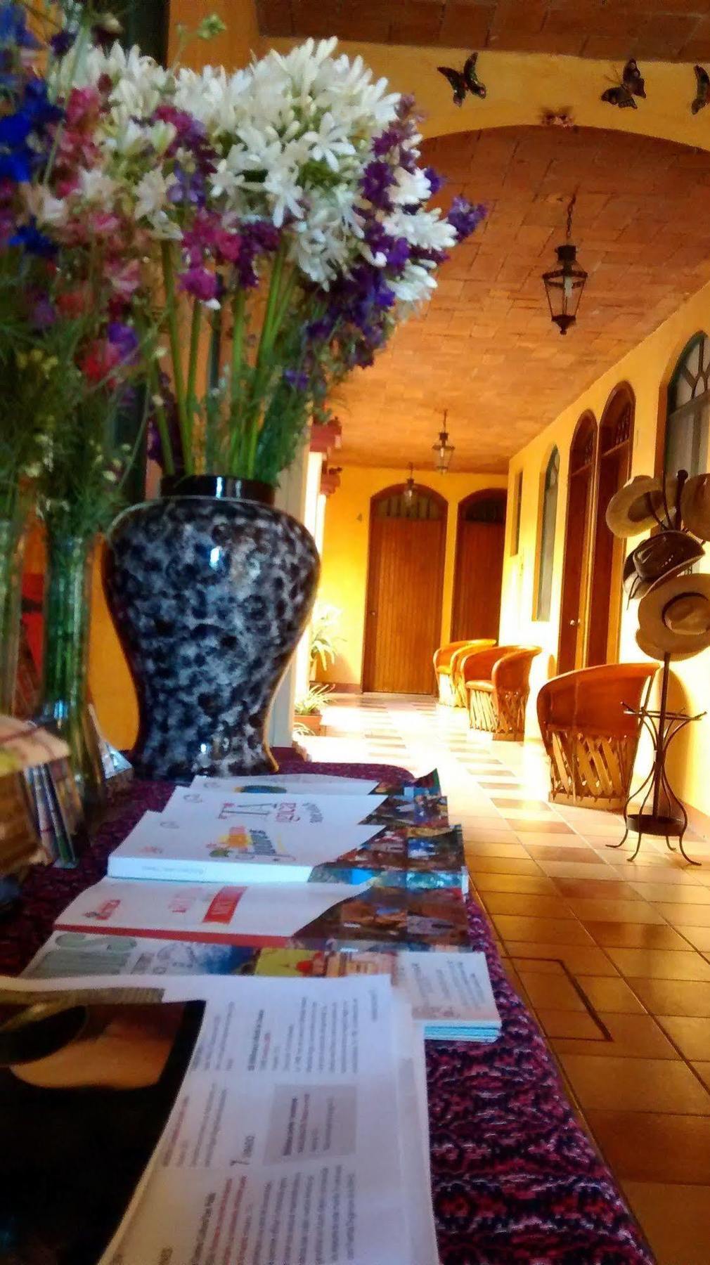 Casa Lidia Hotel Oaxaca ภายนอก รูปภาพ